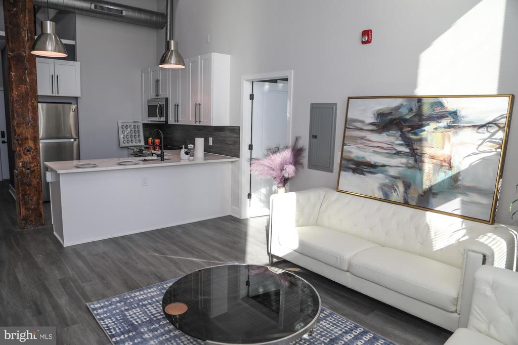 1849 E VENANGO STREET Unit: 105