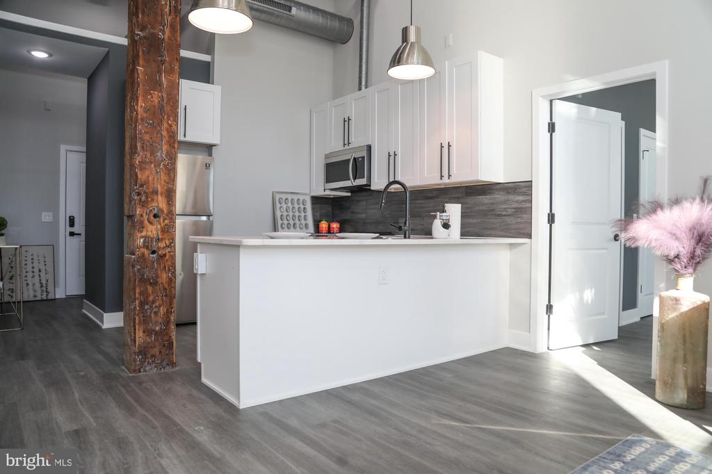 1849 E VENANGO STREET Unit: 105
