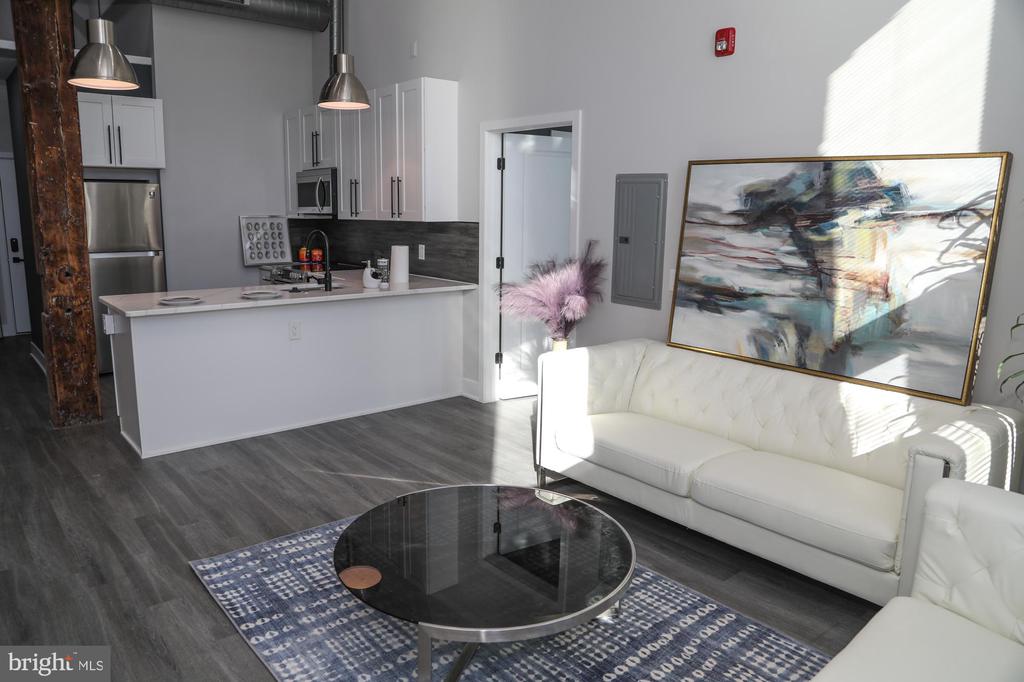 1849 E VENANGO STREET Unit: 105