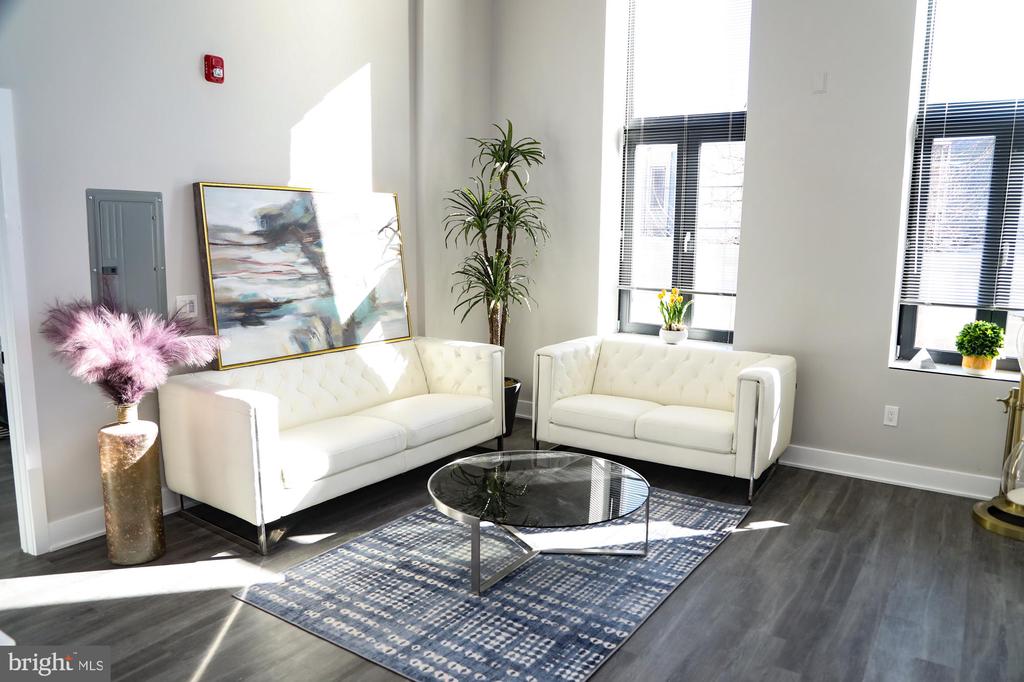 1849 E VENANGO STREET Unit: 105