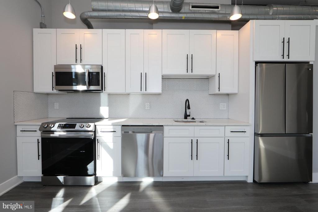 3701 FRANKFORD AVENUE Unit: 107