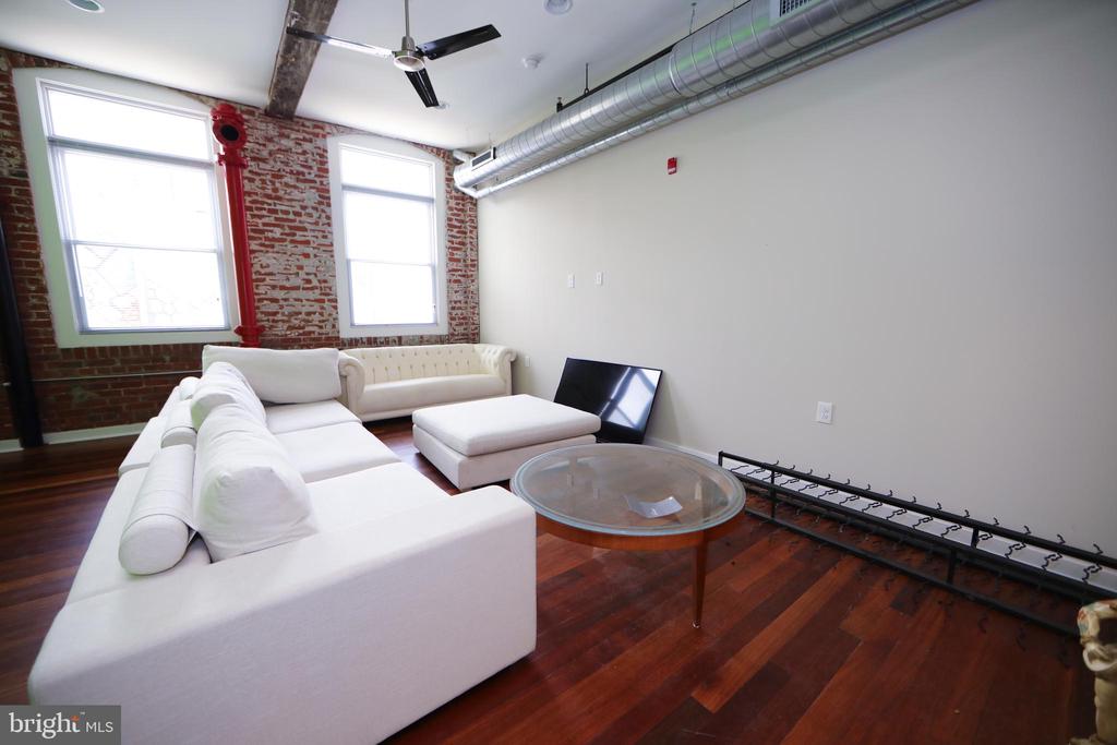 3450 J STREET Unit: 113