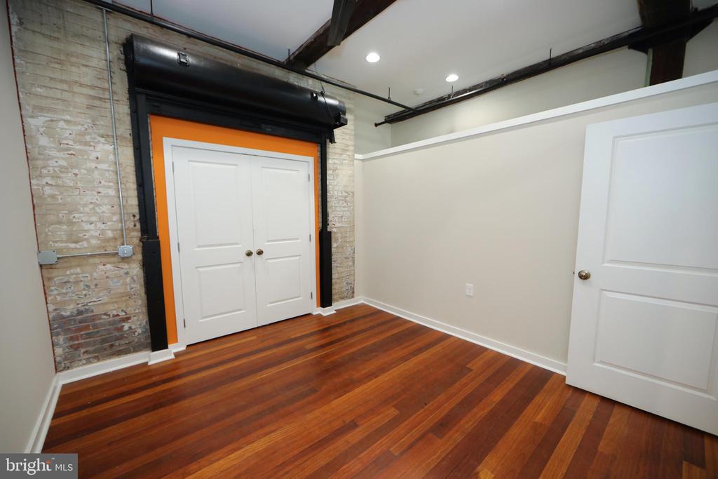 3450 J STREET Unit: 113