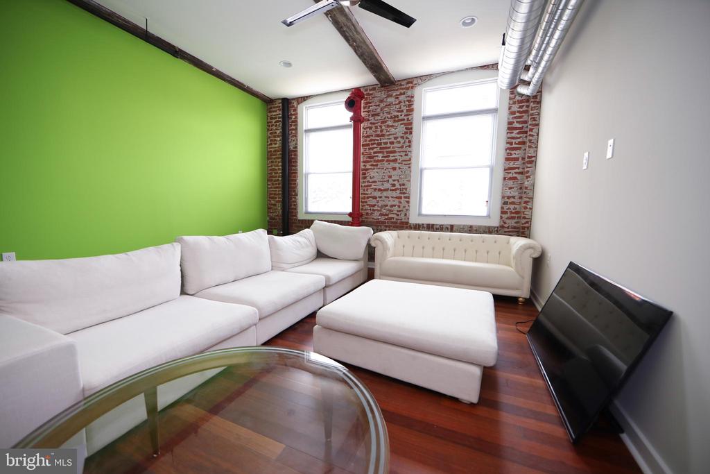 3450 J STREET Unit: 113