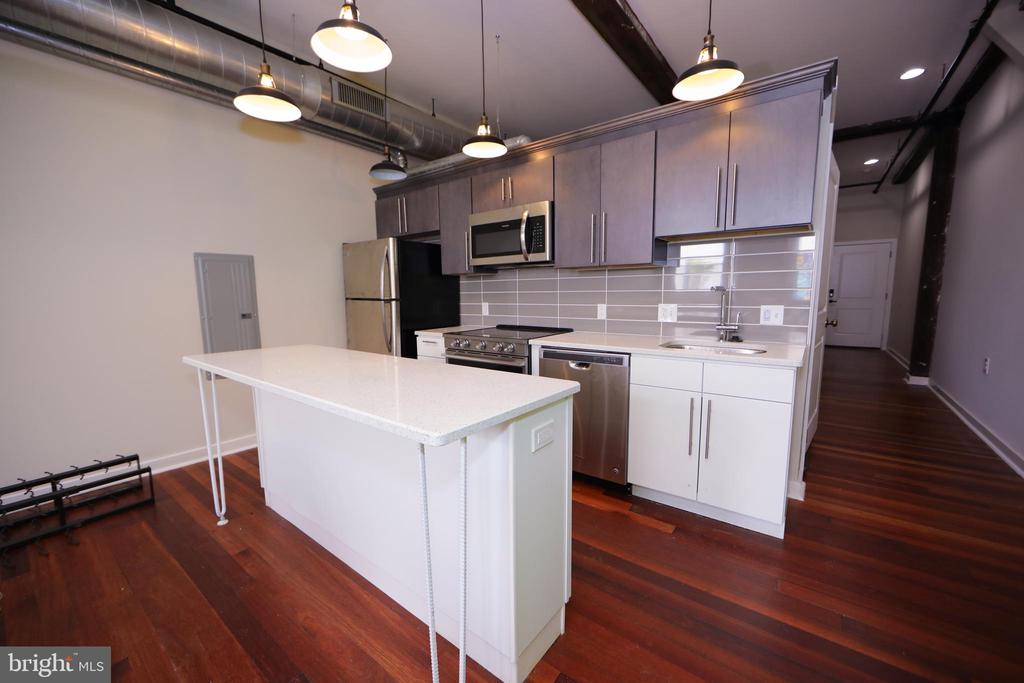 3450 J STREET Unit: 113