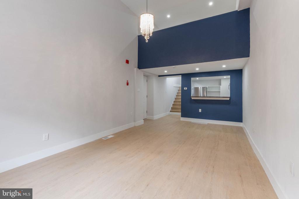 4522 BAKER STREET Unit: 2