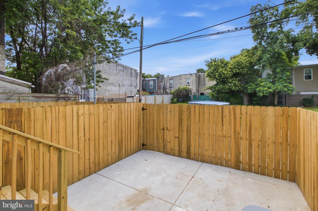 2237 N 16TH STREET Unit: 1