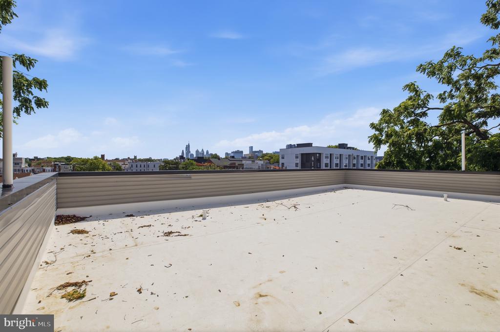 613 N BROOKLYN STREET Unit: 13
