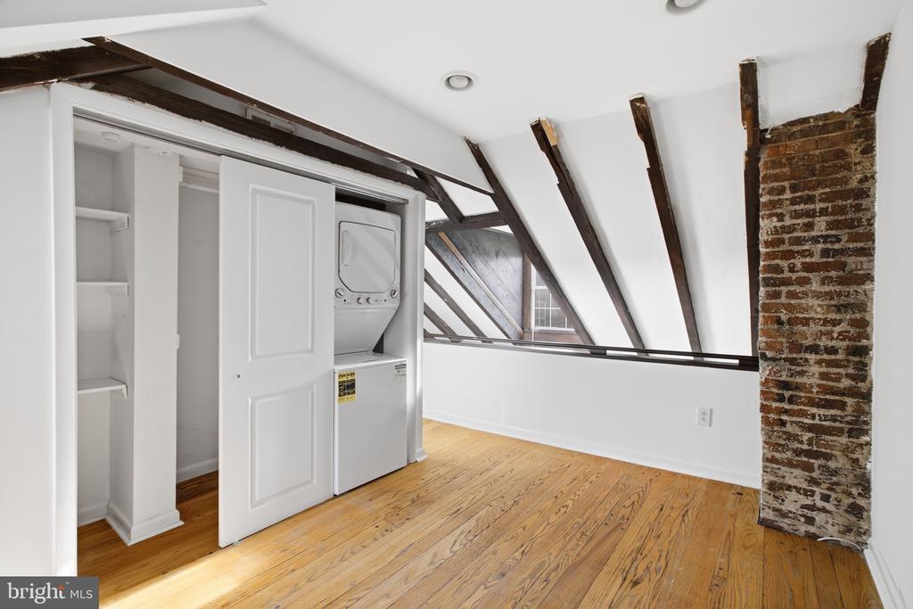 747 S 2ND STREET Unit: PH