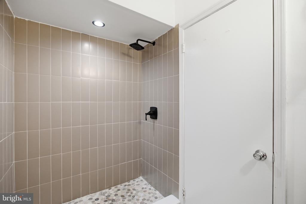 747 S 2ND STREET Unit: 2
