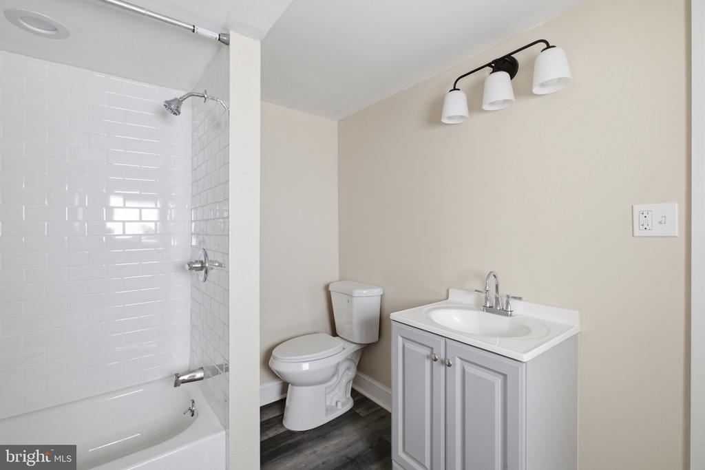 632 W CUMBERLAND STREET Unit: 1
