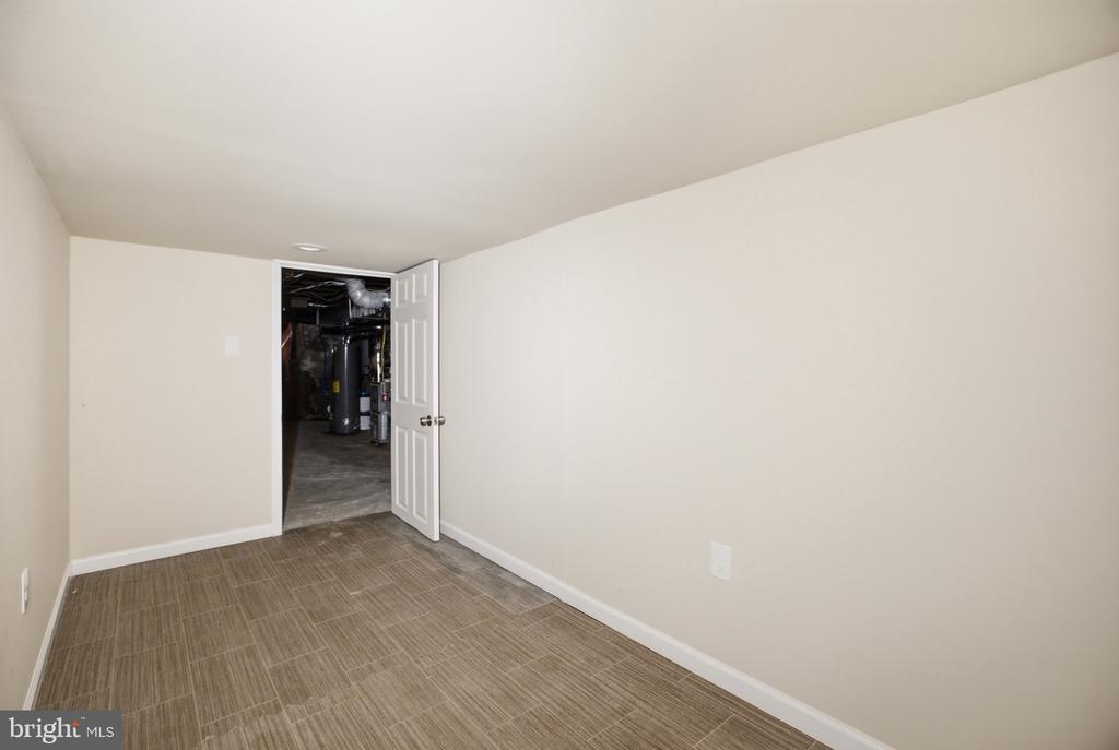 632 W CUMBERLAND STREET Unit: 1