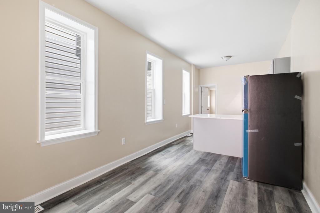 632 W CUMBERLAND STREET Unit: 1