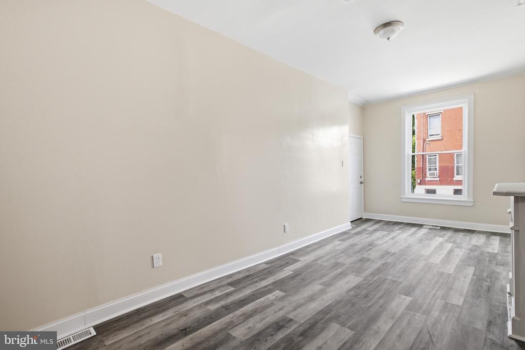 632 W CUMBERLAND STREET Unit: 1