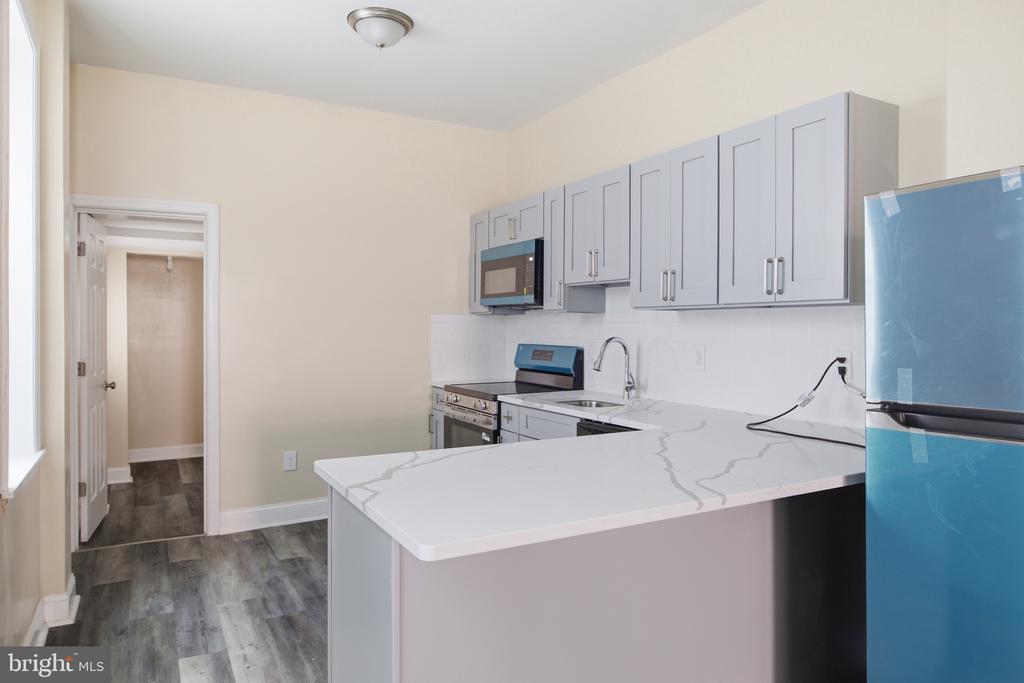 632 W CUMBERLAND STREET Unit: 1