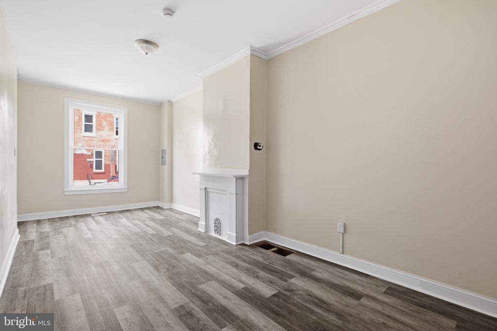 632 W CUMBERLAND STREET Unit: 1