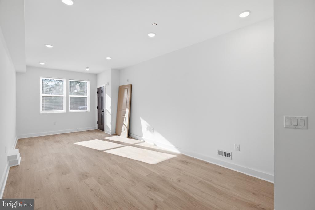 2322 N 5TH STREET Unit: A