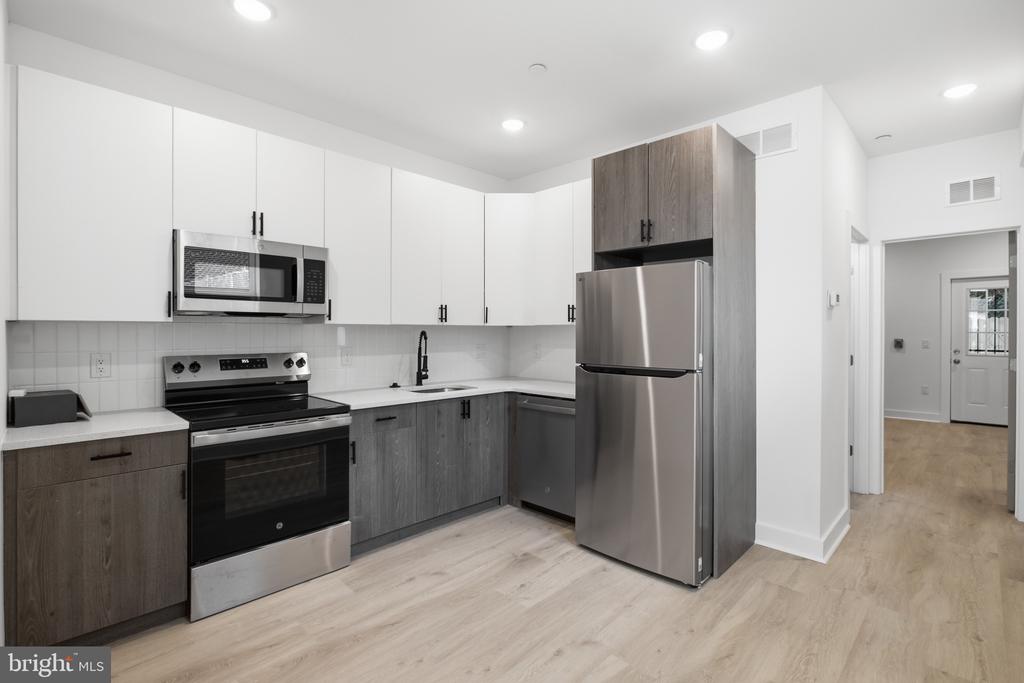 2322 N 5TH STREET Unit: A
