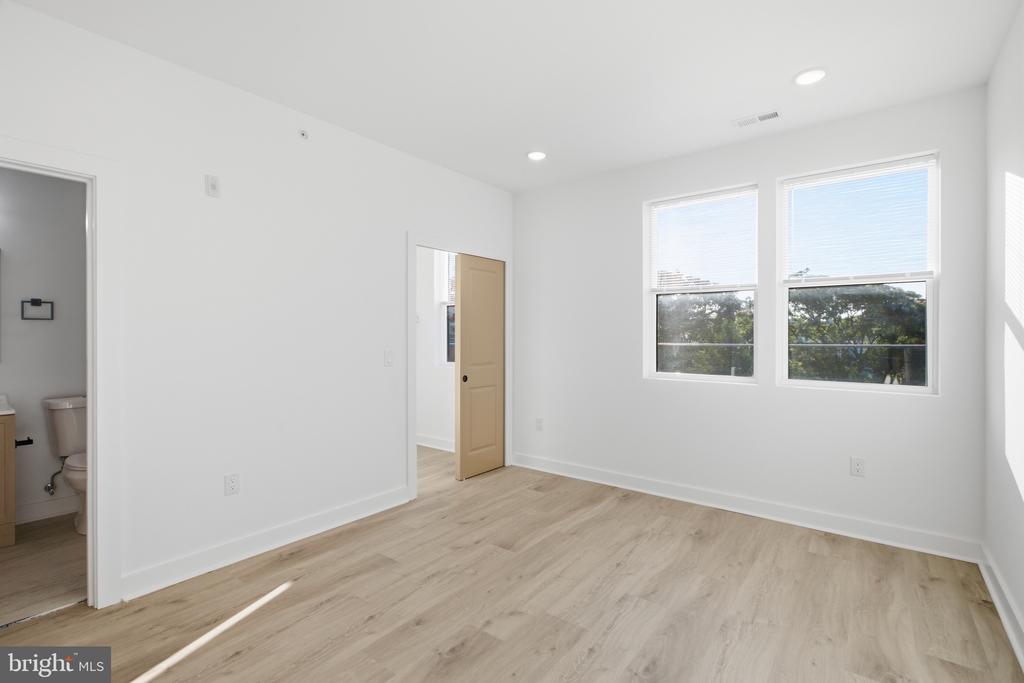 2322 N 5TH STREET Unit: C