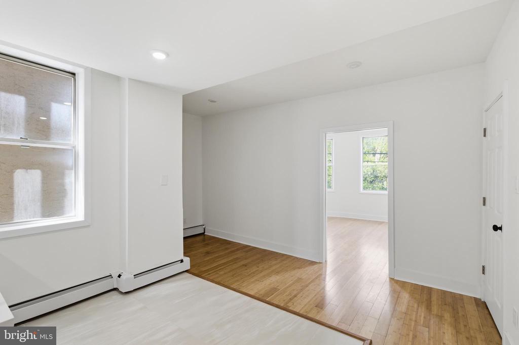 5939 DREXEL ROAD Unit: CARRIAGE