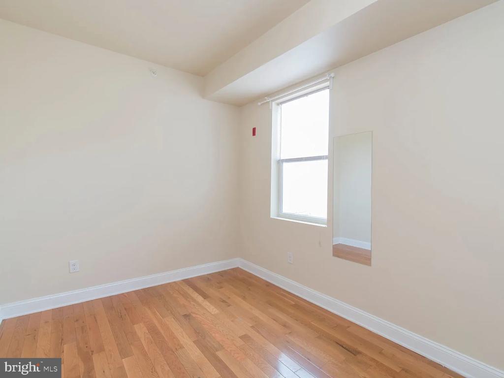 1929 N GRATZ STREET Unit: 2