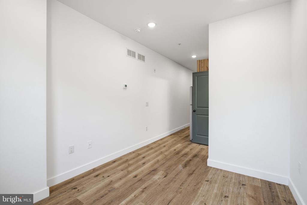 4243 MANTUA AVENUE Unit: A