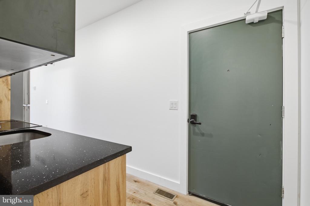 4243 MANTUA AVENUE Unit: A