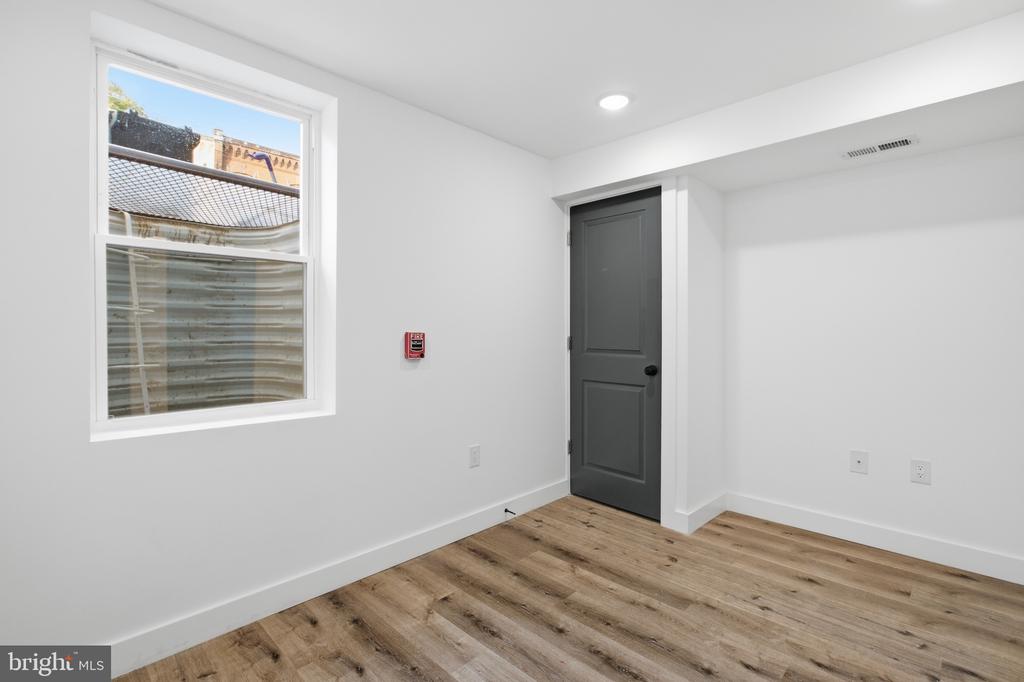 4243 MANTUA AVENUE Unit: A