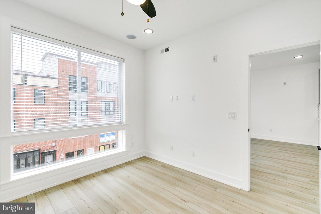 2054 N 2ND STREET Unit: 6