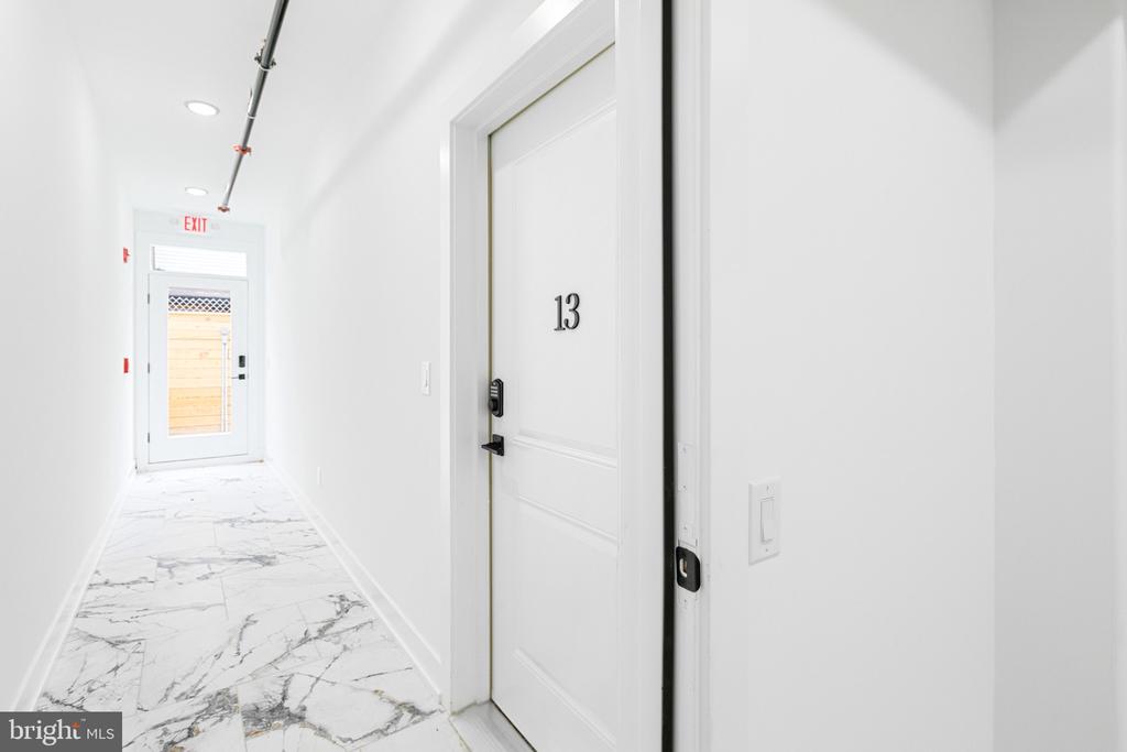 2054 N 2ND STREET Unit: 6