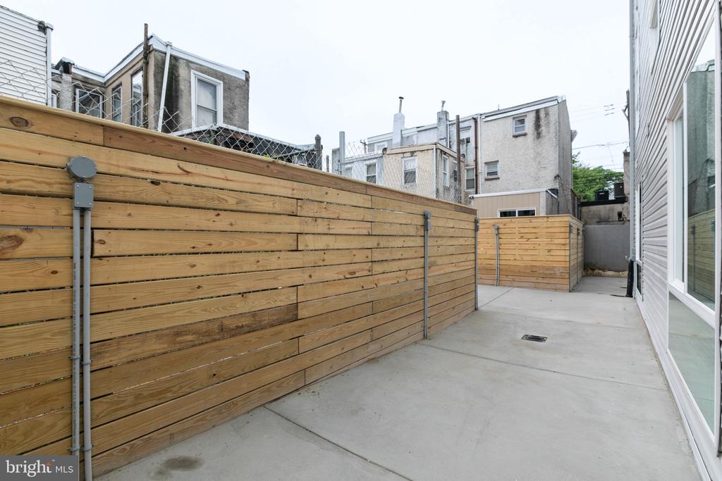 2054 N 2ND STREET Unit: 12