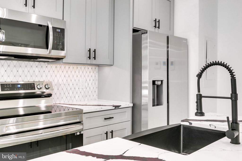 2054 N 2ND STREET Unit: 12
