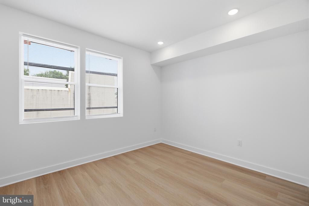 2251 N 12TH STREET Unit: 2