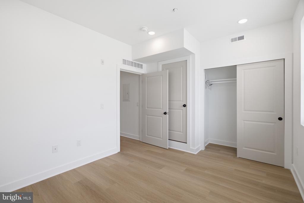 2251 N 12TH STREET Unit: 2