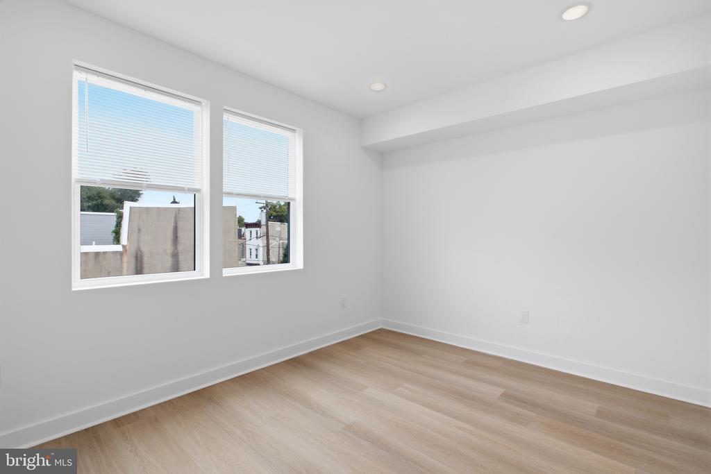 2251 N 12TH STREET Unit: 3