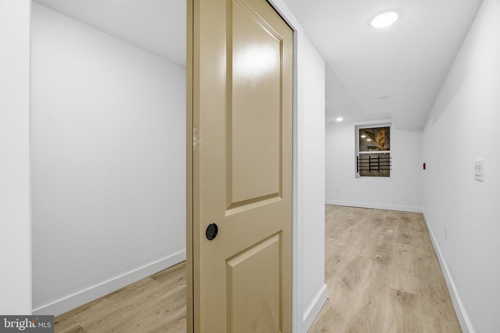 2326 N 16TH STREET Unit: 1