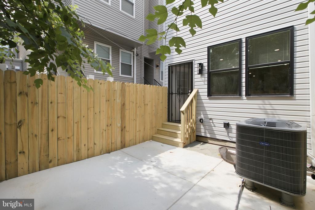 3974 RENO STREET Unit: 1