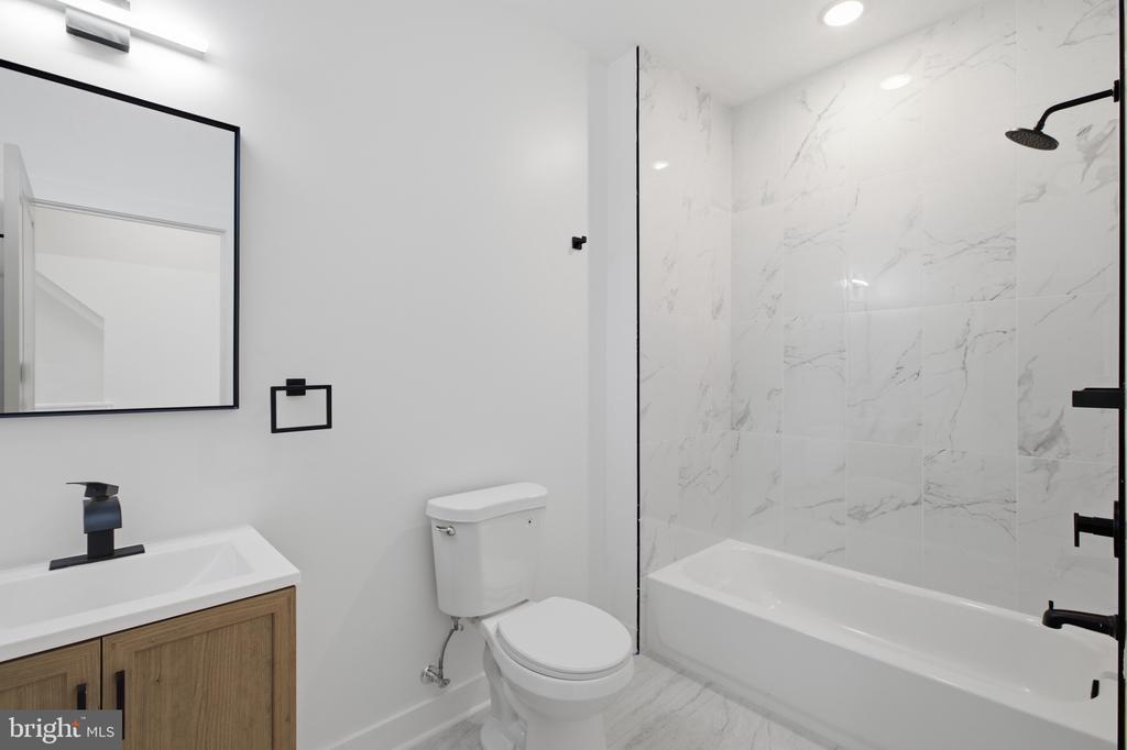3974 RENO STREET Unit: 2