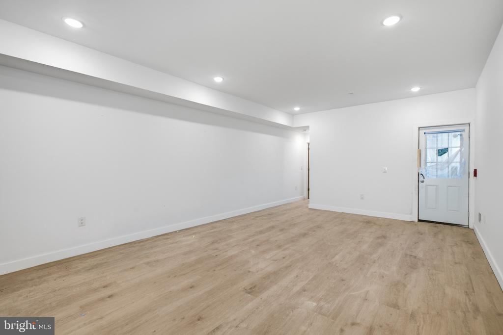 2346 N 16TH STREET Unit: 1