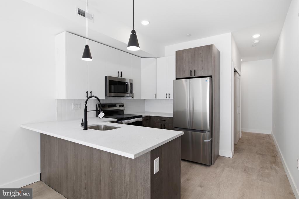 2346 N 16TH STREET Unit: 2