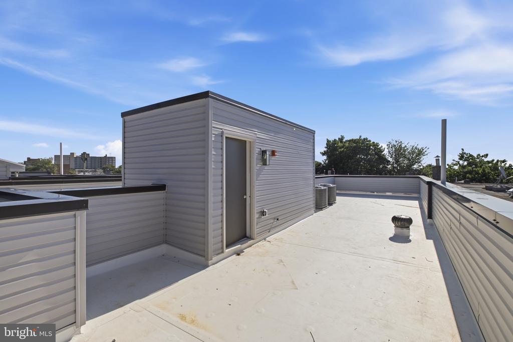 2346 N 16TH STREET Unit: 3