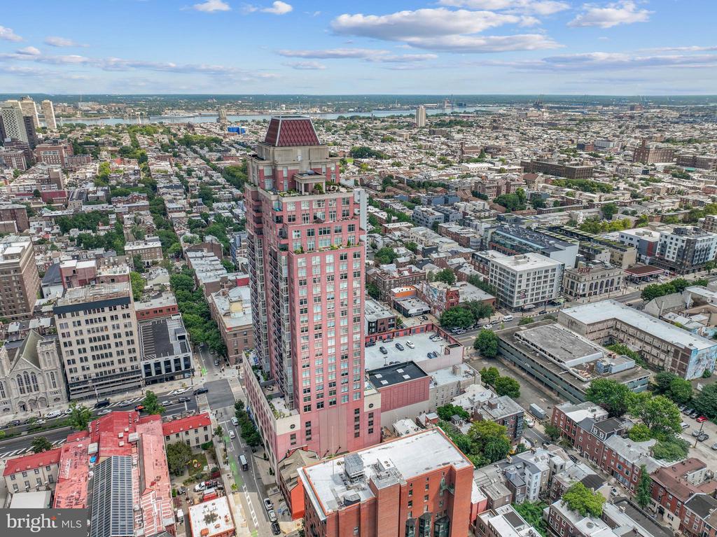 440 S BROAD STREET Unit: 2206 & 2204
