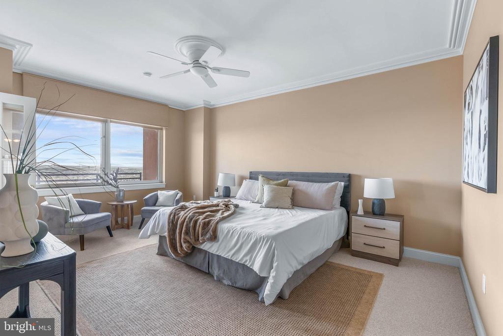 440 S BROAD STREET Unit: 2206 & 2204