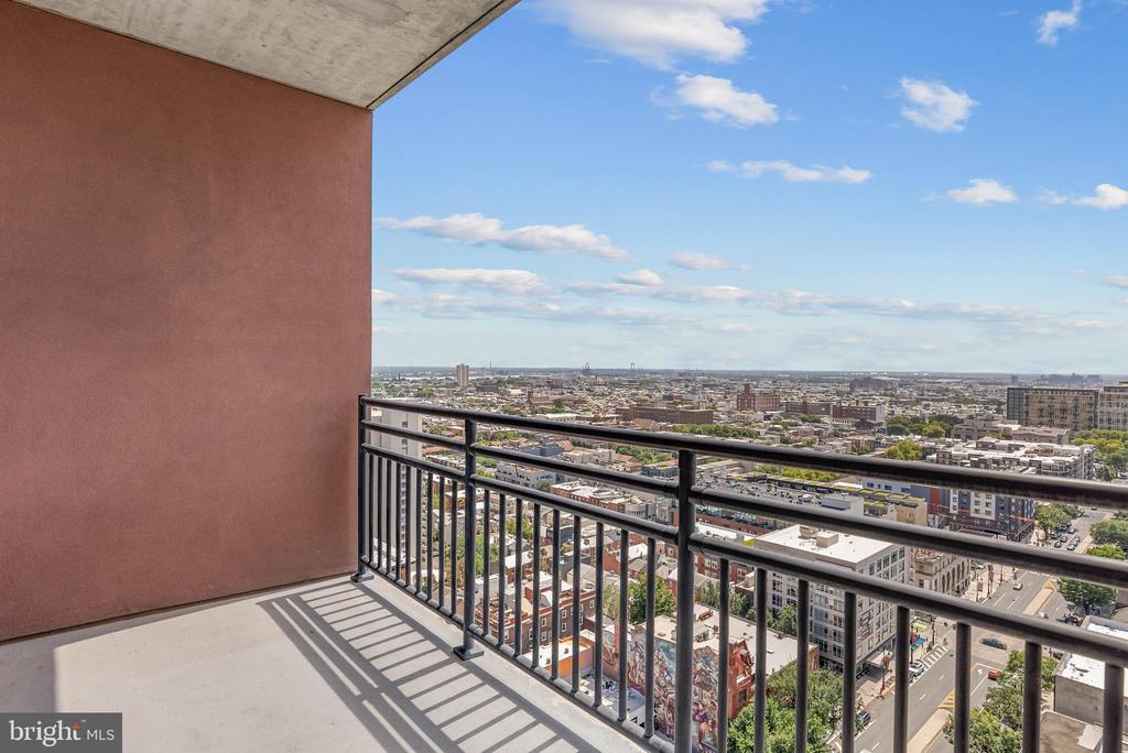 440 S BROAD STREET Unit: 2206 & 2204