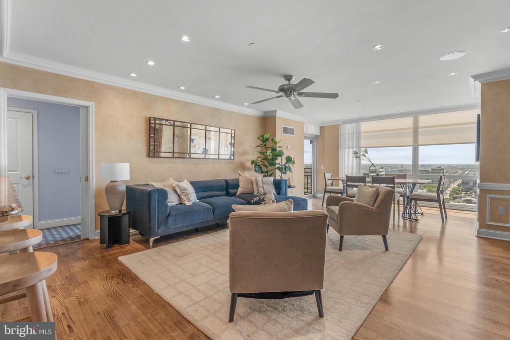 440 S BROAD STREET Unit: 2206 & 2204