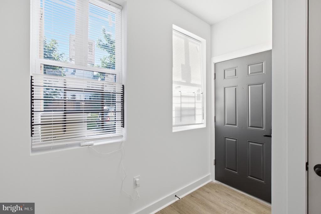 2126 N PERCY STREET Unit: 1