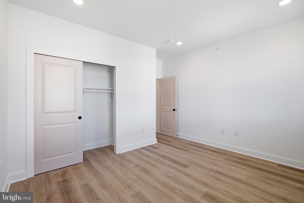 2126 N PERCY STREET Unit: 2