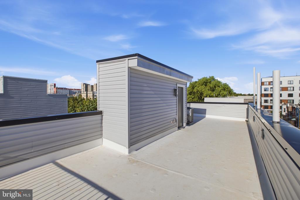 2126 N PERCY STREET Unit: 2