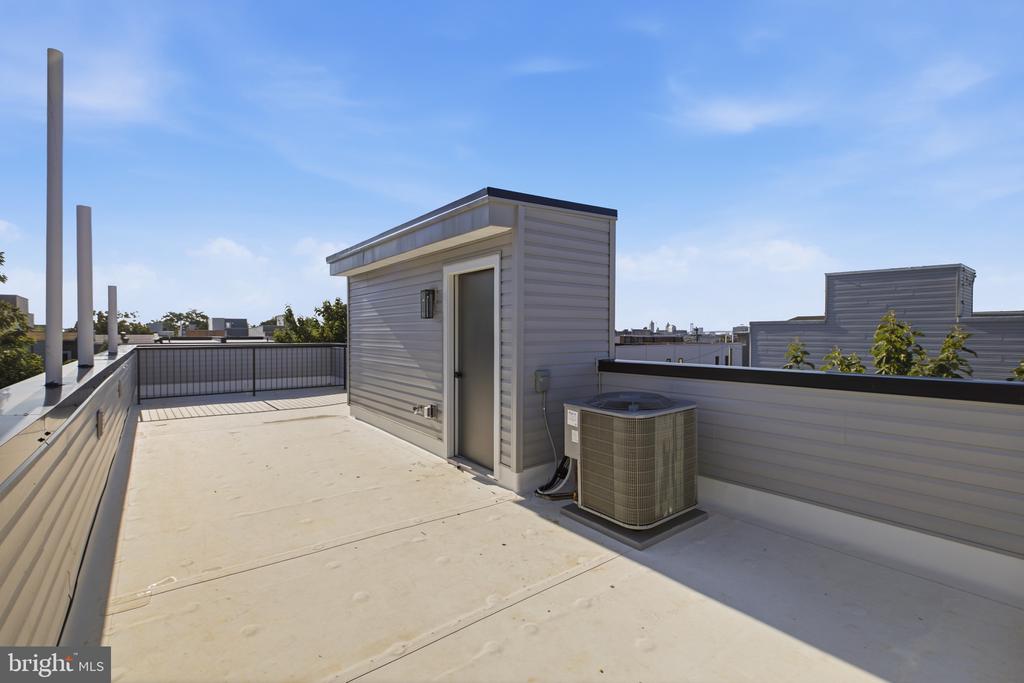 2126 N PERCY STREET Unit: 2