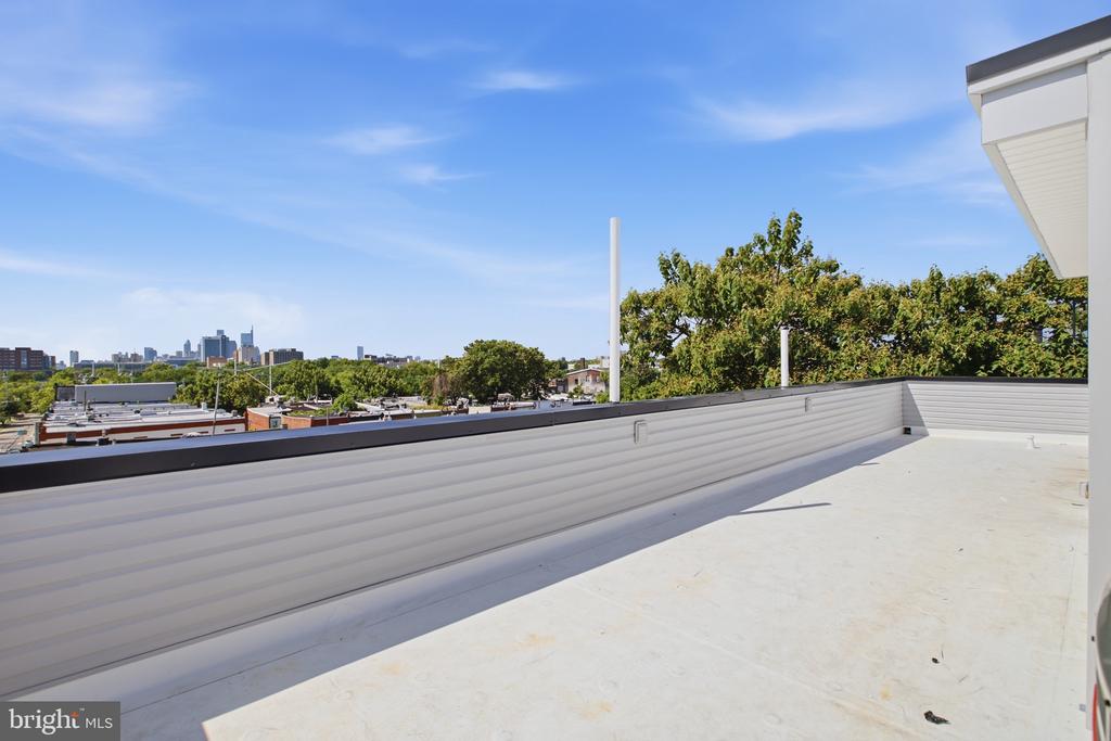 2554 N 12TH STREET Unit: 2